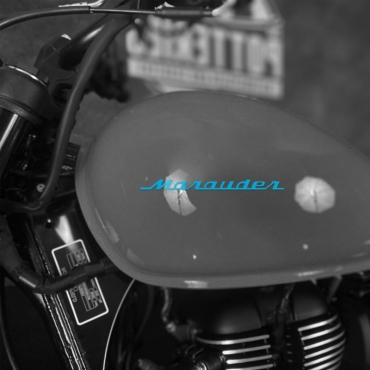 Наклейка на мотоцикл Suzuki Marauder