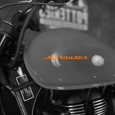 Наклейка на мотоцикл Suzuki Marauder